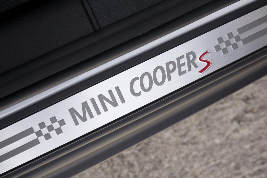  Mini Paceman Cooper S 2013 года  (UK) (фото 27 из 177)